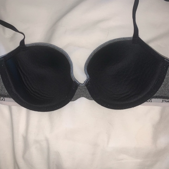 LA SENZA BRA BUNDLE !!! - Picture 3 of 5